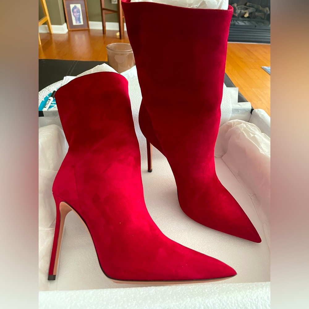 Authentic New in Box Aquazzura Suede Stiletto Bootie Size:39 Color: Cherry